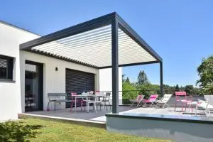 Aménagement d'une pergola aluminium