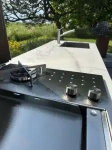 plancha integree cuisine exterieure inox